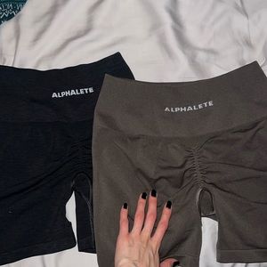 Bundle 2 pairs of Alphalete shorts